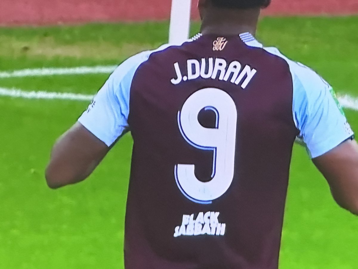 geezerbutler's tweet image. Well it seems dreams do come true- Aston Villa, the other love of my life, wearing Sabbath logo shirts in today's match- doesn't get any cooler for a lifelong fanatic like me @AVFCofficial. #BlackSabbath #UTV