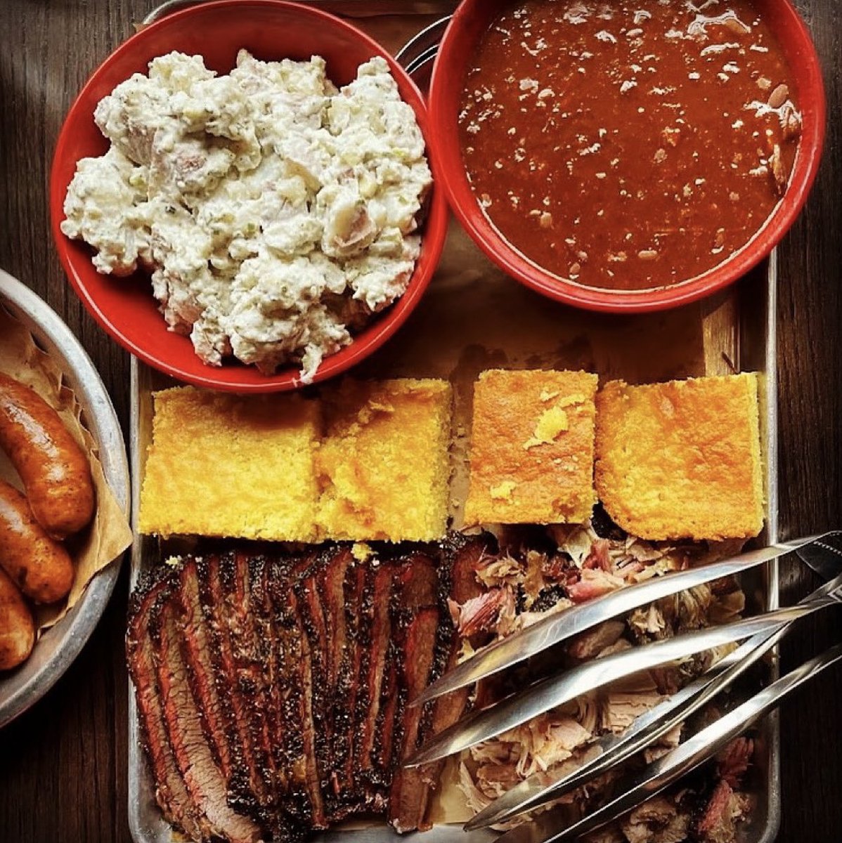 It’s an amazing day to enjoy some of our award winning BBQ! Made from scratch each day, LuLu’s southern style menu will leave you completely satisfied. Join us!!😋
#lulusbbq #303bbq #bestcoloradobbq #lulusbbqlouisville