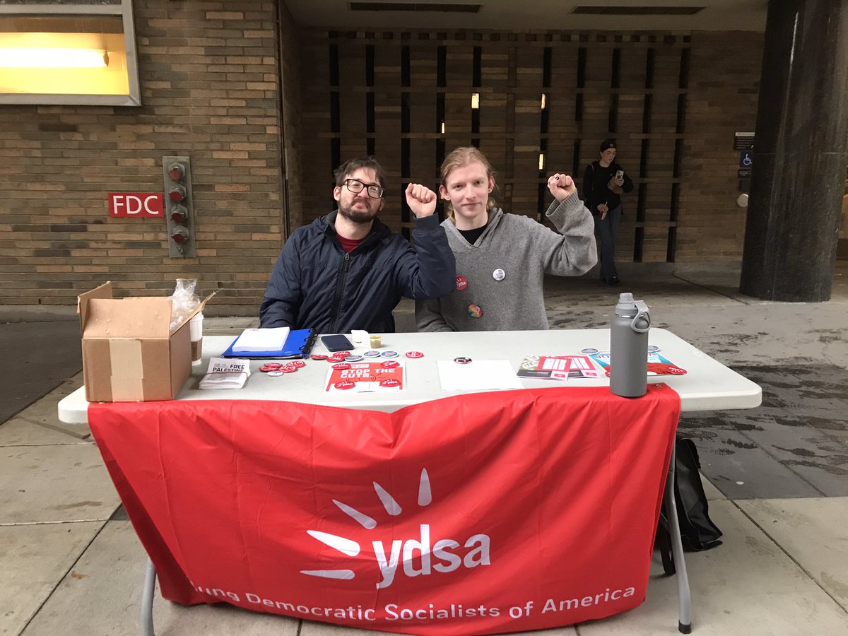 YDSAPortlandSt8's tweet image. Students at Portland State University are tabling today to stop the cuts and build socialism!