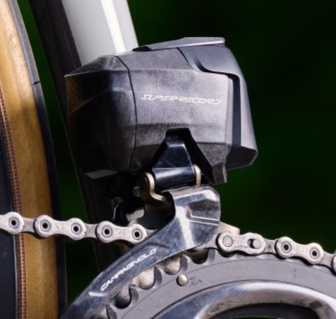 Simon Warren tweet media