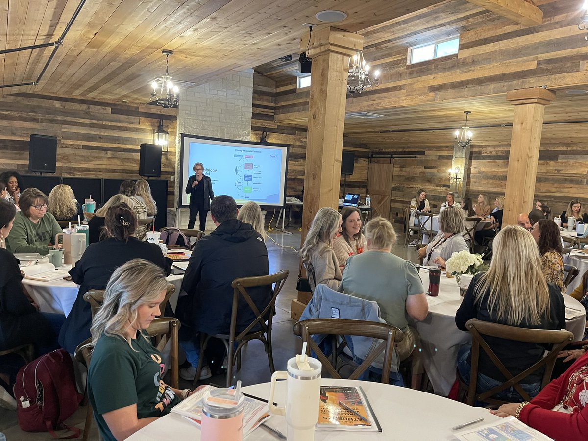 dr_hcroissant's tweet photo. What a fantastic day learning with @rubyKpayne. We laughed, talked, listened, and learned our way through how the brain controls our emotional response and how to approach people around us. Fantastic day!!  Thank you @ElemSchools https://t.co/k3Wo6BNTpQ