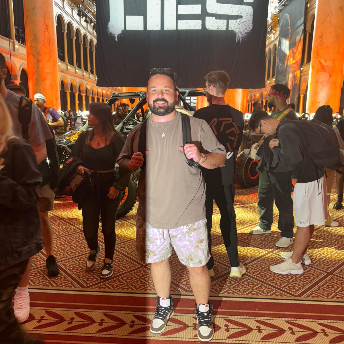 🚨WSOW NEWS🚨

Ryda has announced this will be his last year competing in the World Series of Warzone. 

“My contract runs out at the end of the year. I’ll be moving back into assisted living with poor internet speeds. It just isn’t doable.”

(Via <a href="/PullzeCheck/">Pullze Check</a>)