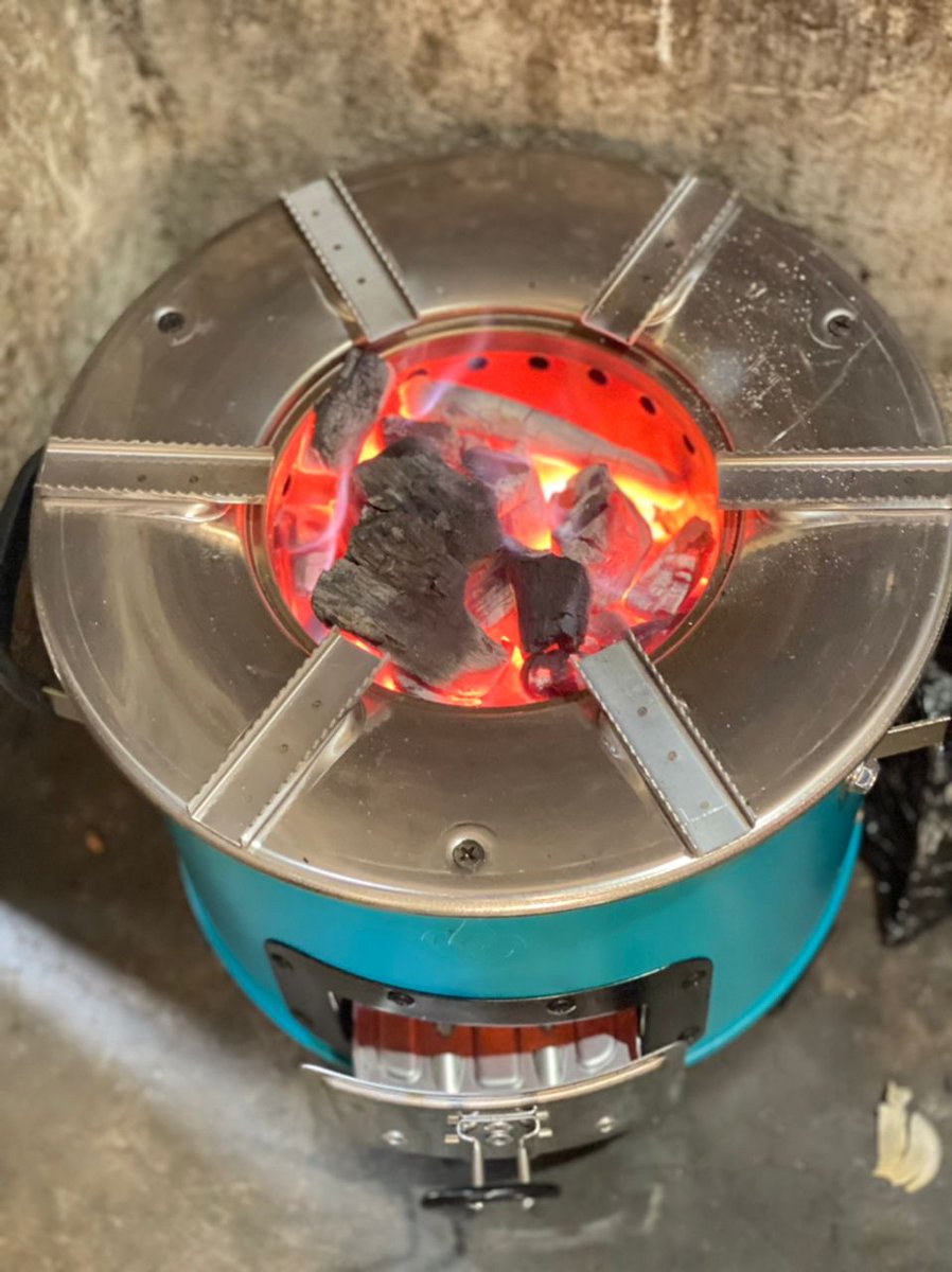 AsiliUganda's tweet photo. The facts on high tier #cookingappliances are often not well exposed to many people & this keeps them stuck with low performing #cookingsolutions while checking on high #Cooking costs.
We shall this gap & elaborate on this in the next couple of tweets.
Courtesy photo. https://t.co/1kNRkCJL99