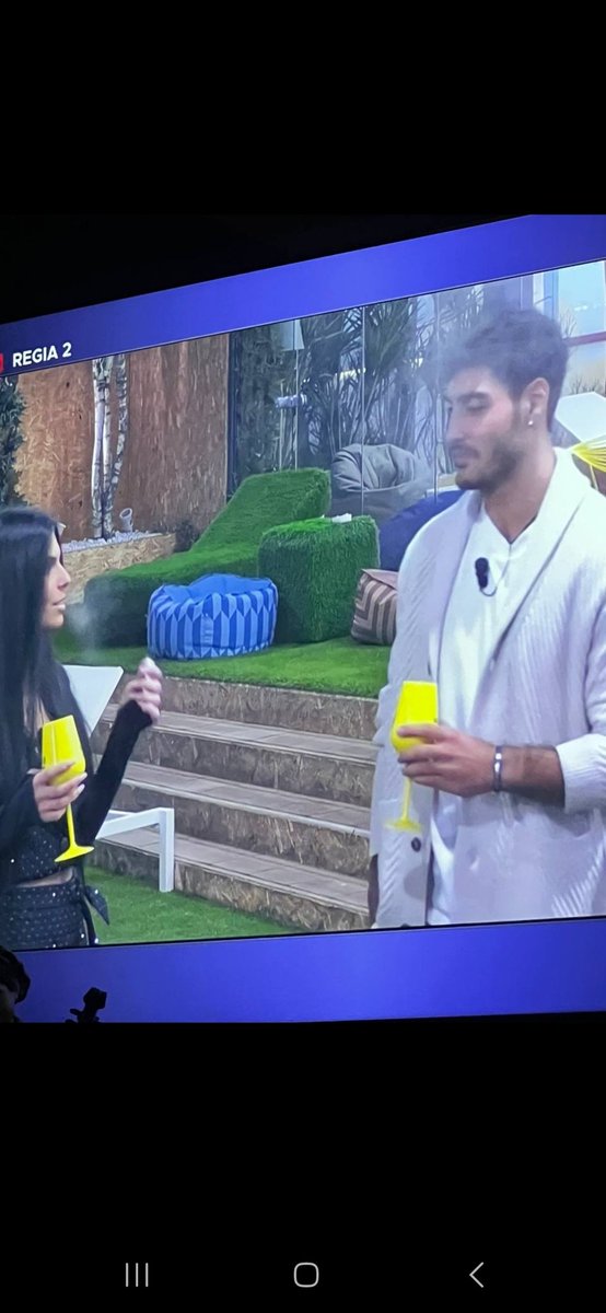 dottor_paolo's tweet photo. #shaviers quanto siete belli... spaccate la tv๐ฅ๐ฅ๐ฅ #fedier #grandefratello https://t.co/hJ8nQPKFrR