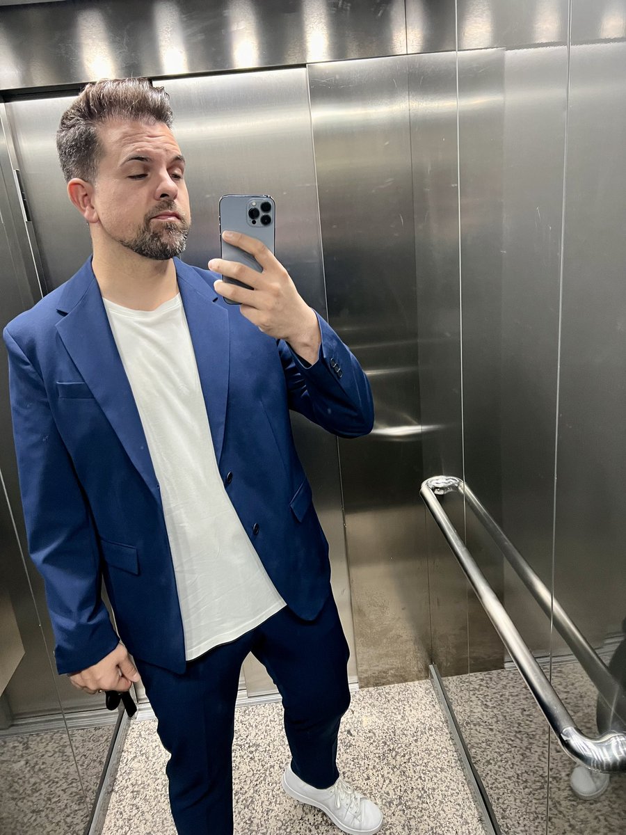 alexblanesmusic's tweet image. Gracias @MINIEspana y @sixtespana por invitarme hoy a probar en exclusiva el nuevo #MiniAceman y todo lo que se viene