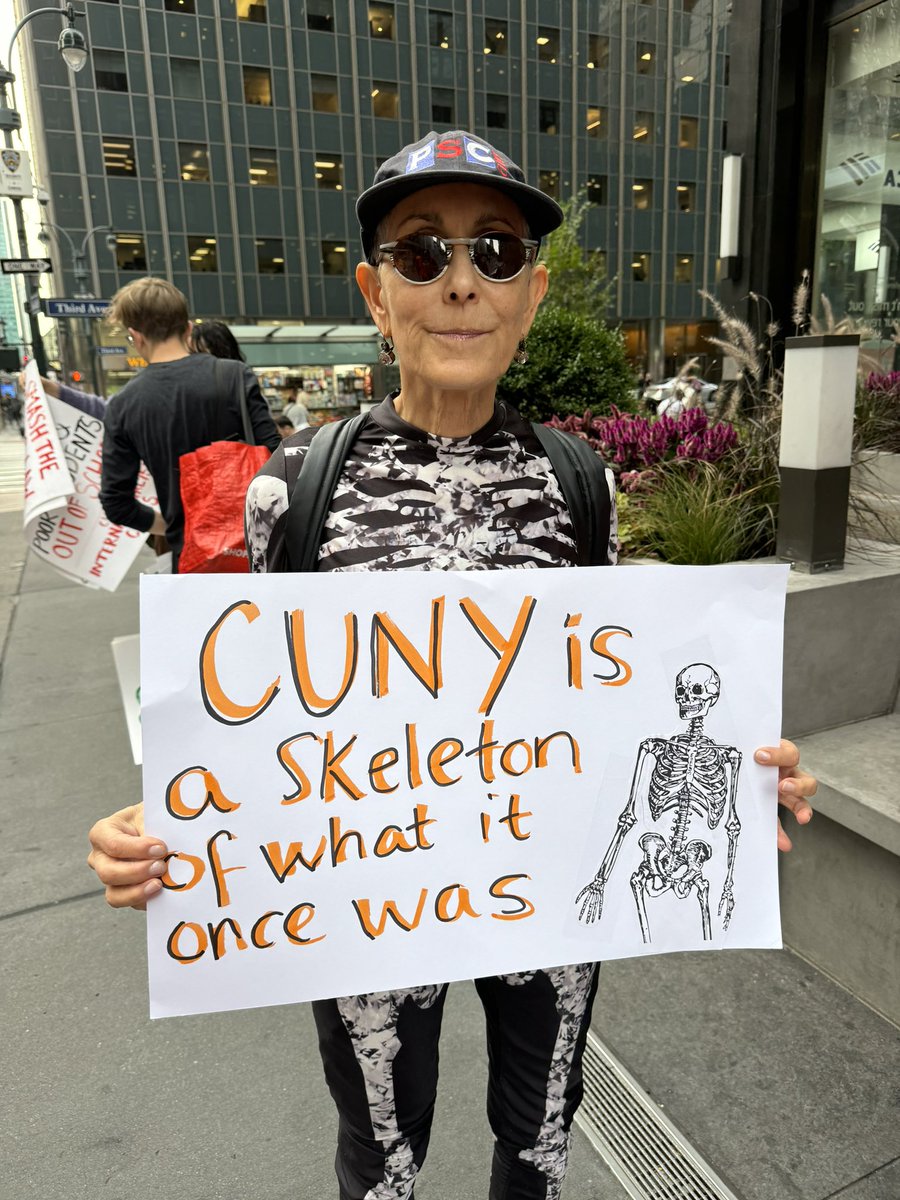 PSC/CUNY tweet media