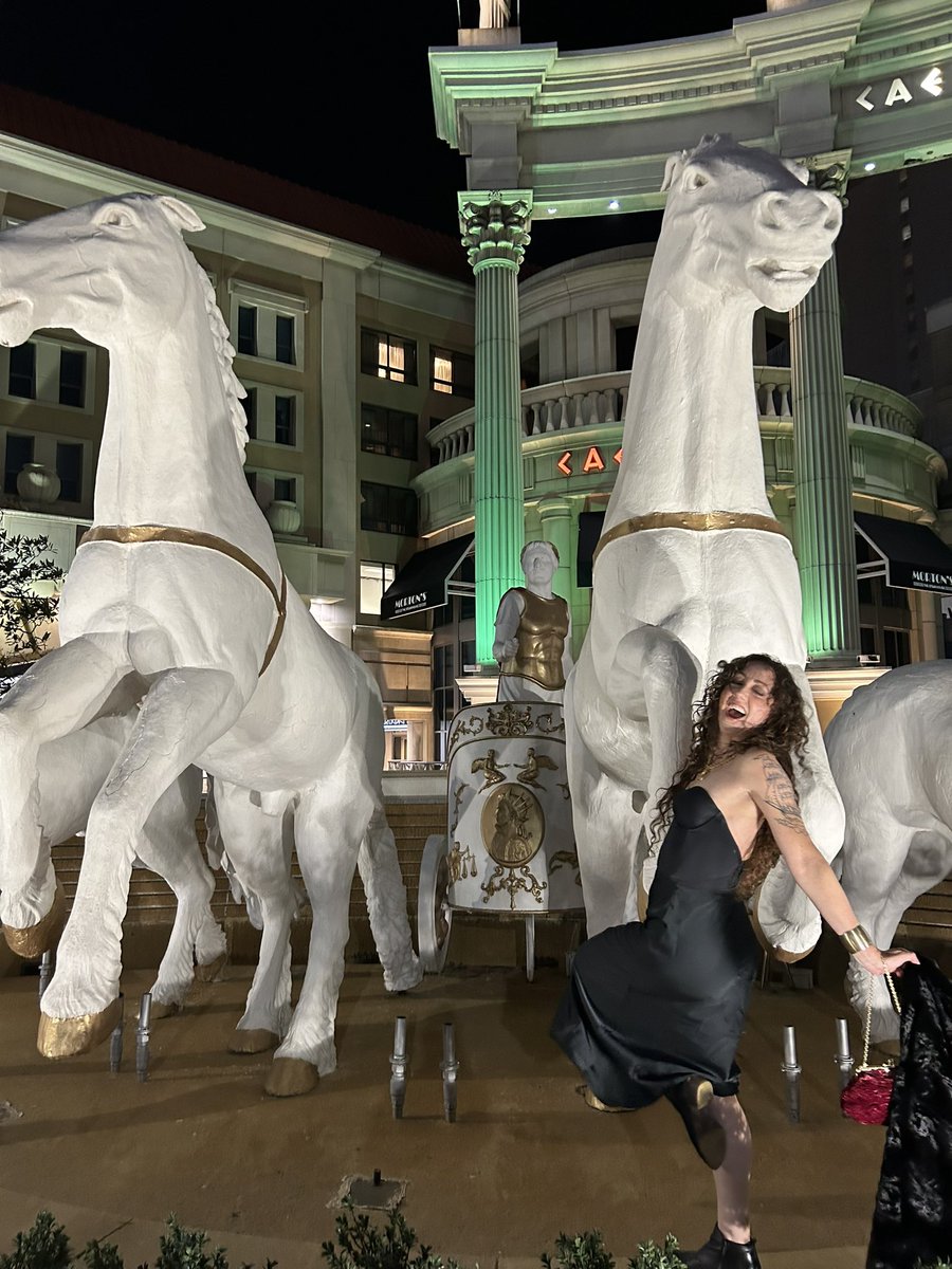 Horse of course you know I’m riding🤠

…into the weekend with two chances to come out and see the band 🐴
￼
FRIDAY (11/1) at Harmonie Hall in Philadelphia w/ Olivia Ellen Lloyd, and Red McAdam

SATURDAY (11/2) at Brickette Lounge in West Chester, PA from 9 pm - 1 am

Giddy up!