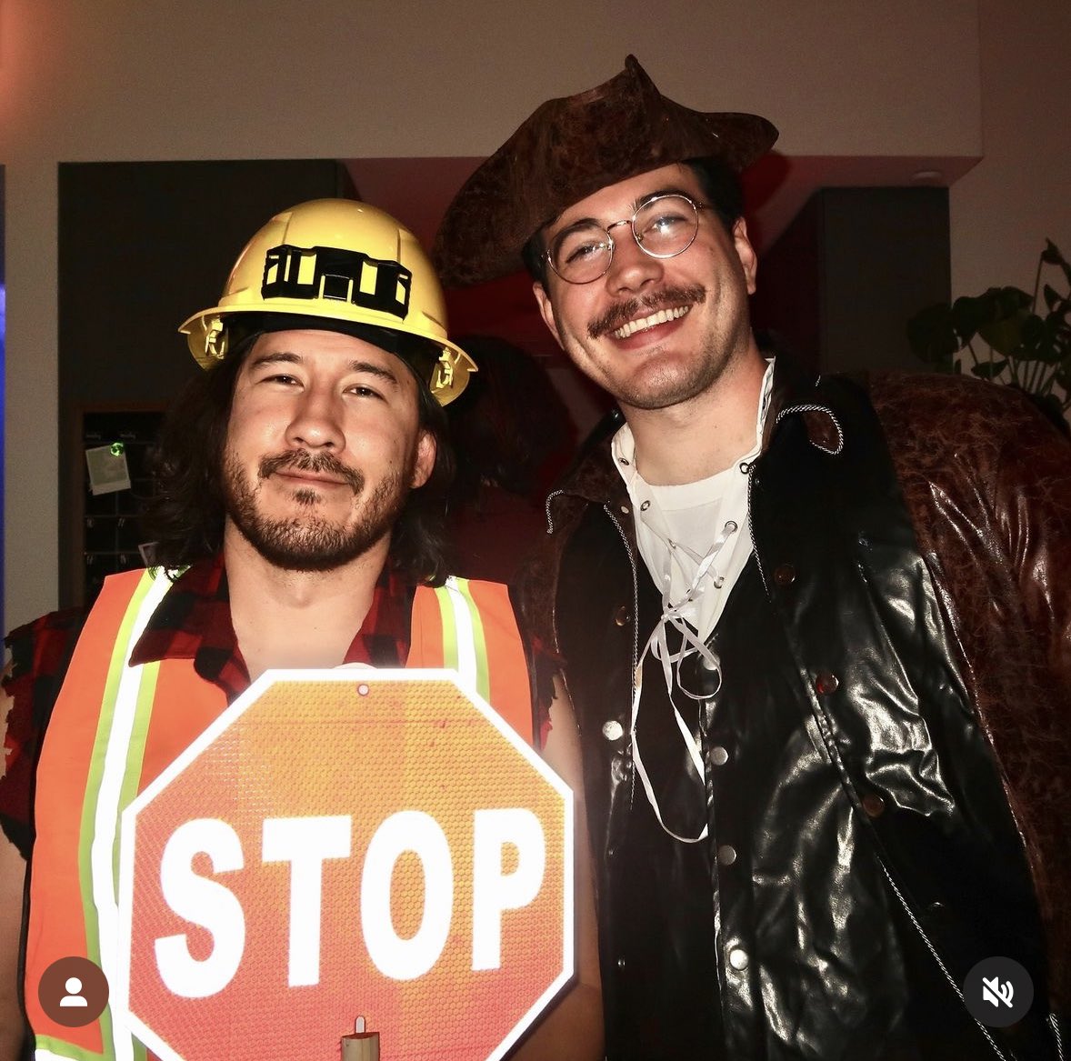 _LOVERiplier_'s tweet image. omg no way