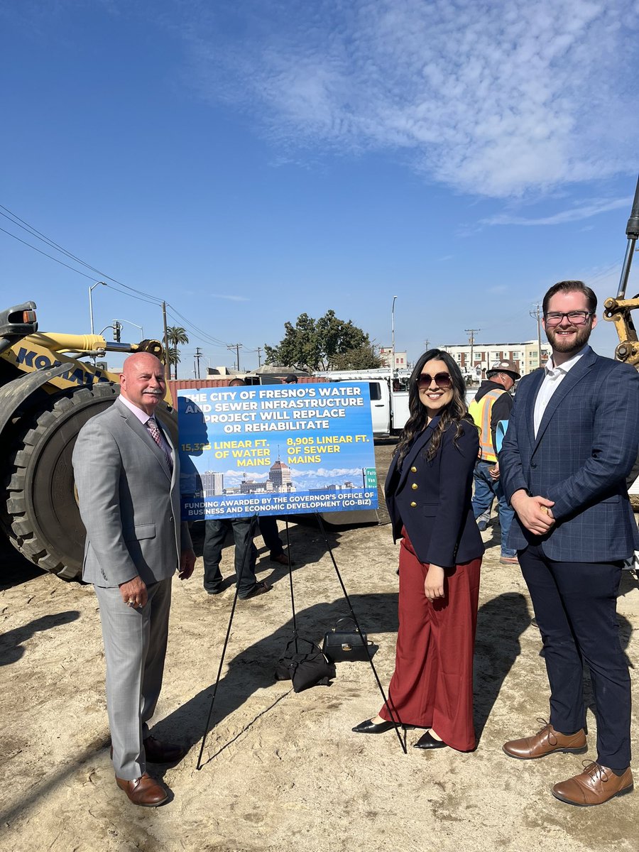MayorJerryDyer's tweet photo. I'm very grateful to @CAGoBiz for funding this initial work, and I'm appreciative of @CAgovernor and the State for continuing to invest in Fresno. Like I always say, great cities have great downtowns - and we are well on our way! https://t.co/Hzv5TLqNsF