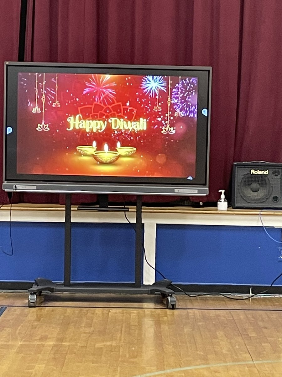 Leah Kedley tweet media