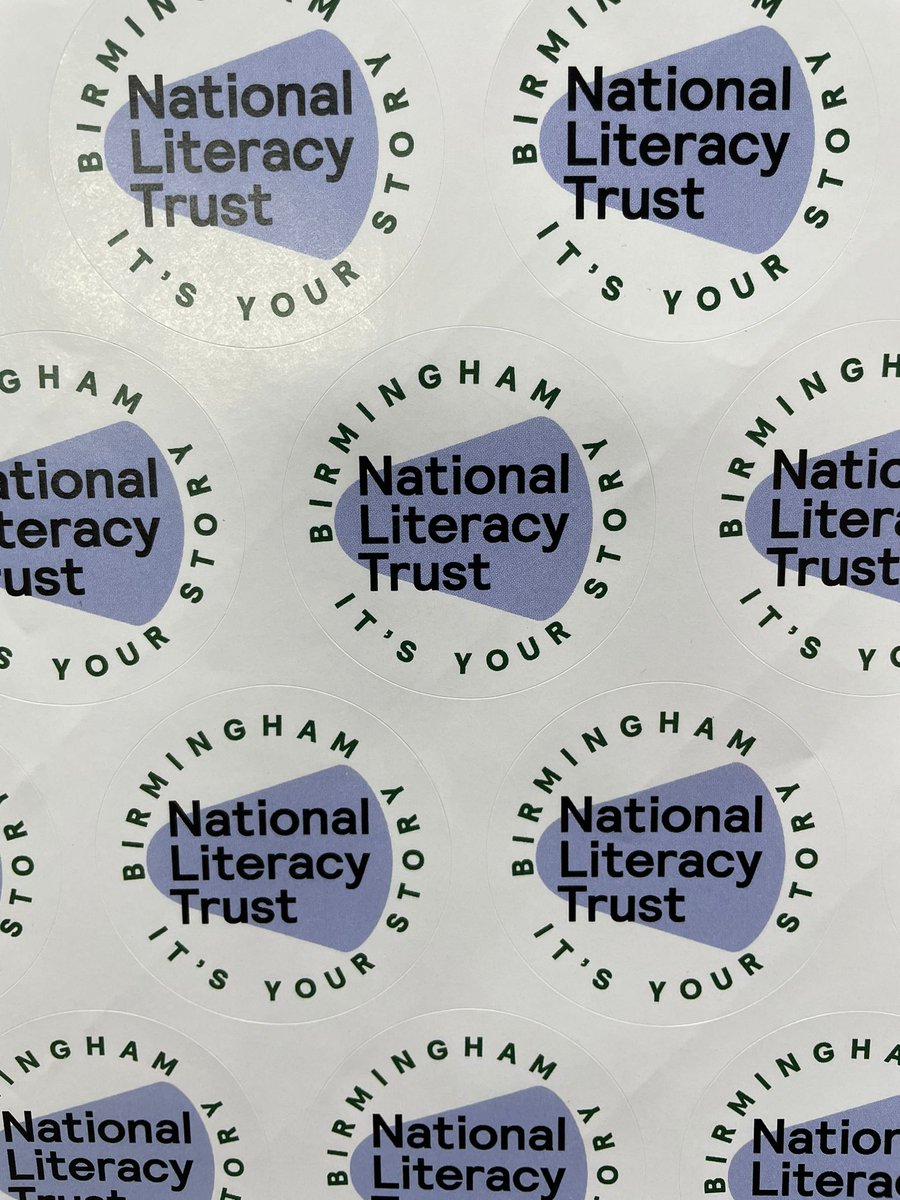 We’ve collected these beautiful books from National Literacy Trust ready to go into our Winter craft and activity packs for #HAF <a href="/bringitonbrum/">Bring it on Brum!</a> 
We love The Stinky Sprouts !
As always, huge thanks to National Literacy Trust for their kind donation once again.