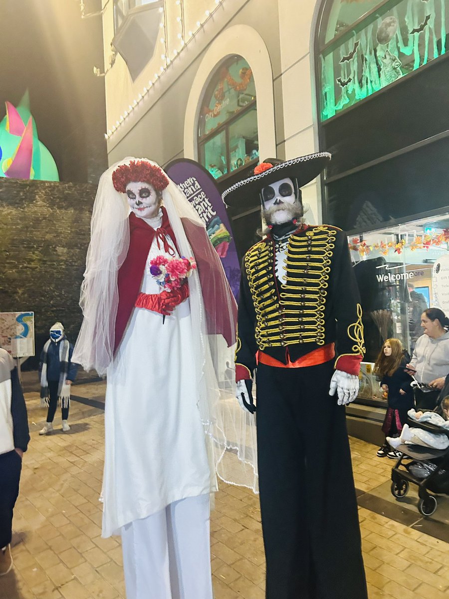 MaryforDerry's tweet photo. Nowhere does it better…
@DerryHalloween 🎃 👻 💀 🧙
#Samhain #Halloween #LoveDerry https://t.co/VzvTWT72DV