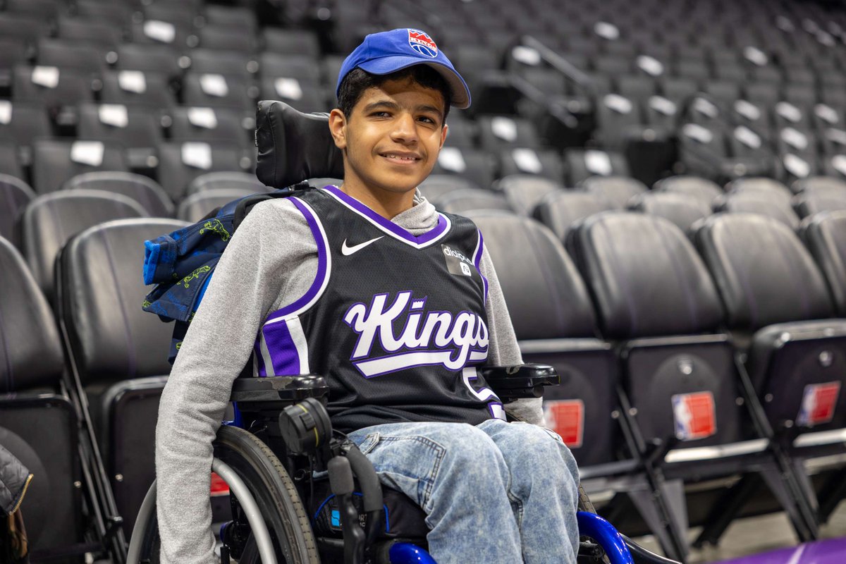 ShrinersNorCA's tweet photo. Thrilled to see patient Mohammed, a young athlete with spina bifida, featured in @nicenewshq! This #SpinaBifidaAwarenessMonth, Mohammed shows there are no limits— he’s a star on the court &amp; inspires as a coach. 🏀💙 https://t.co/EvxblDVfr7 
#ShrinersChildrens #SpinaBifida https://t.co/Bd5UyZbA7R
