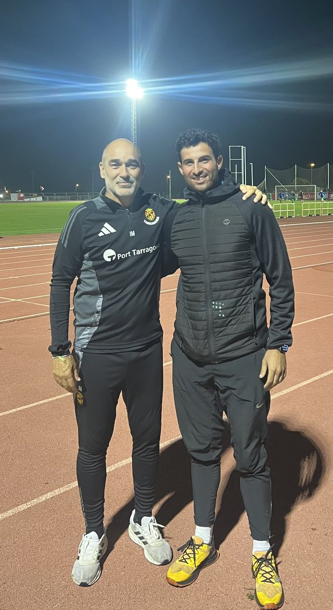 Content de retrobarme amb tu <a href="/ivanbru7/">ivan moreno🚐</a> 
Bon entrenador i molt bona persona.
Gracies 🙌