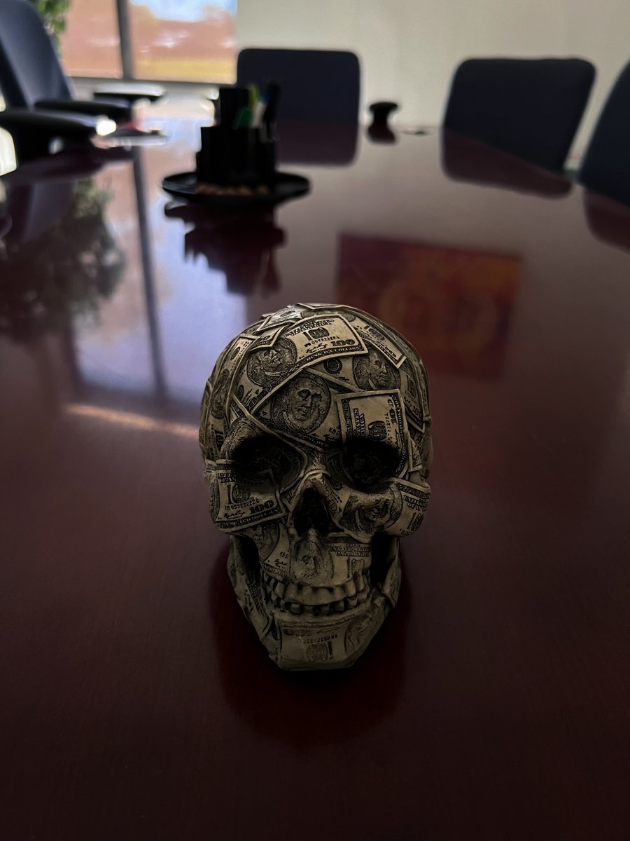 $ (@showoff42) on Twitter photo 