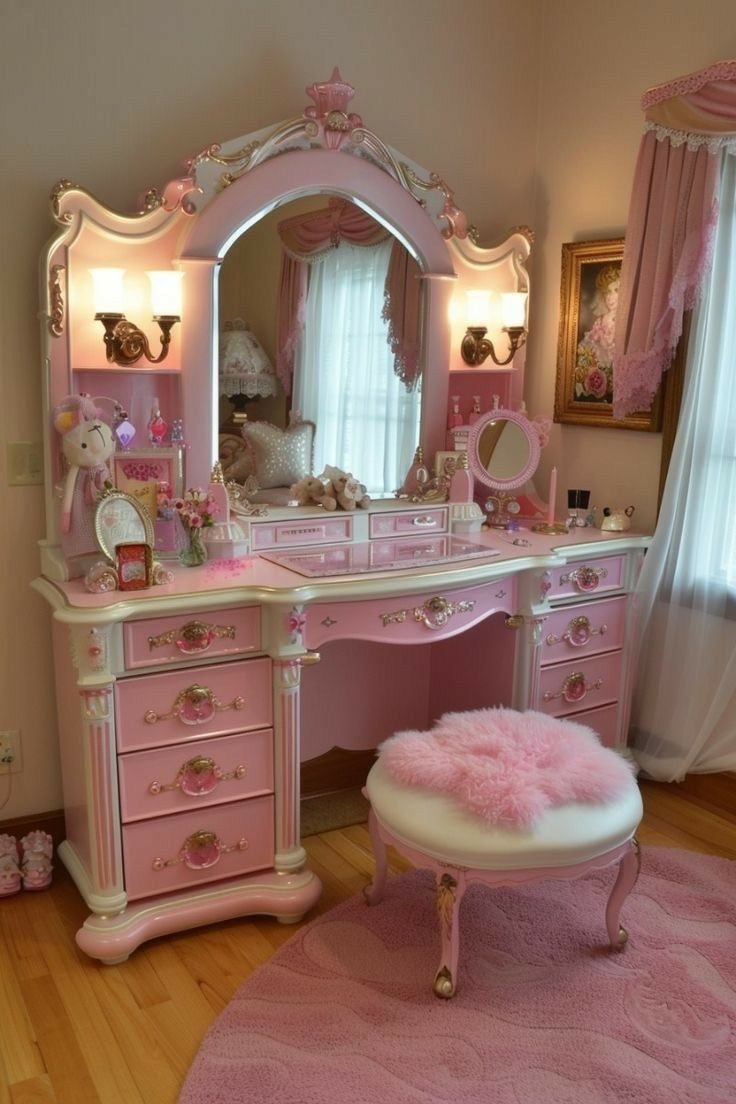 sakurafraise's tweet image. this vanity is so princess and dreamy omg