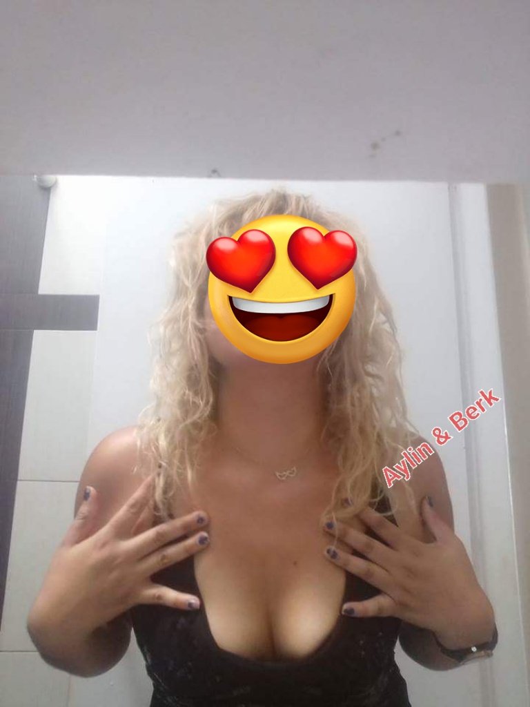 aylin_berk18's tweet photo. Biz geldikkkk. Kısa bir süre köyde idik. Özlediniz mi 🔥🔥🔥 https://t.co/UdB4AE3txY