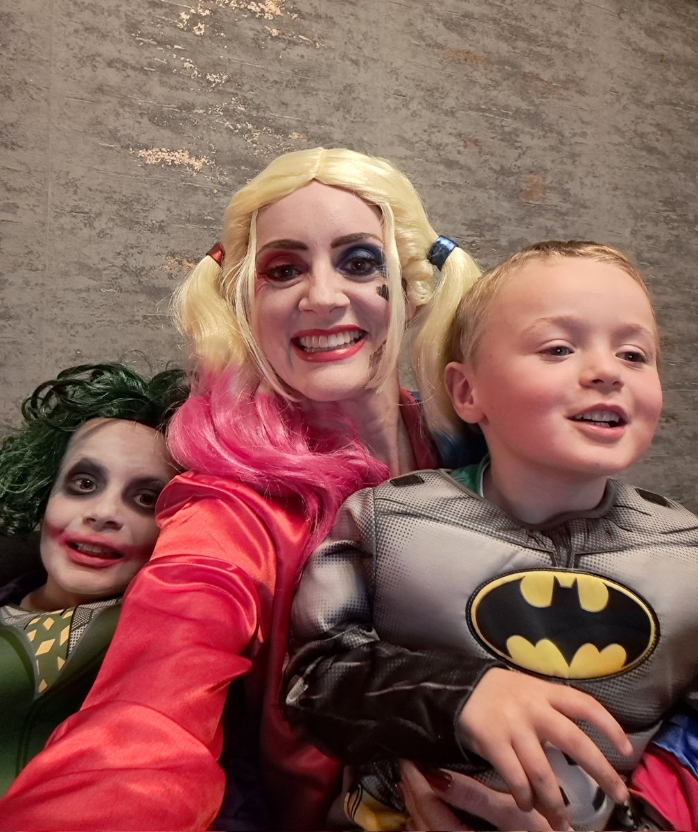 MissHYTweets's tweet photo. 🦇
♦️
🃏 https://t.co/NiLiNTlYQk