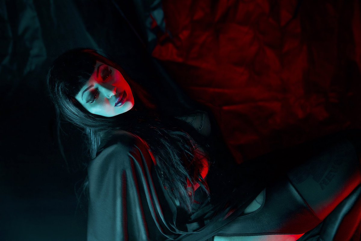 Domina Vera Noirre - 𝖘𝖊𝖗𝖕𝖊𝖓𝖙 𝖌𝖔𝖉𝖉𝖊𝖘𝖘 tweet media