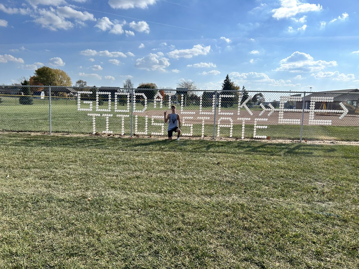 Anna Rocket XC T&F tweet media