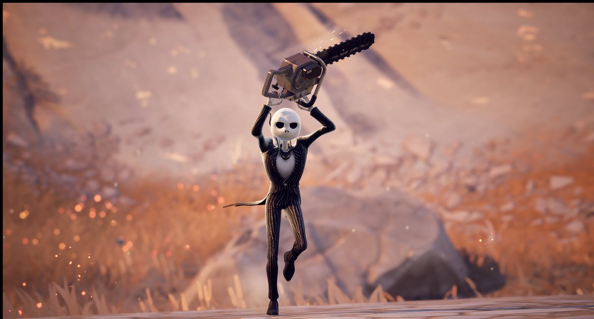 おはようございます🌅
今朝は一味違う…💪
チェーンソー振りかざして準備万端！💥
#Fortnite #フォートナイト