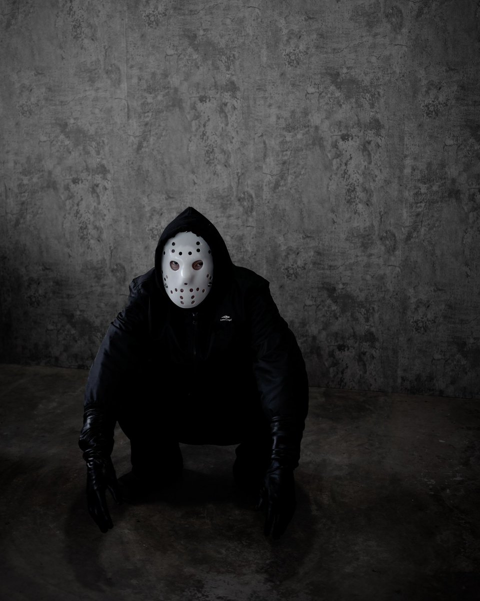 SUMATRAMM's tweet photo. ¥$ I DUN DID THEE IMPOSSIBLE 🔪 🦅
TRICKS OR VULTURES
#HAPPYHALLOWEEN
#INTOTHENIGHTMARE https://t.co/LUxkk11jr5