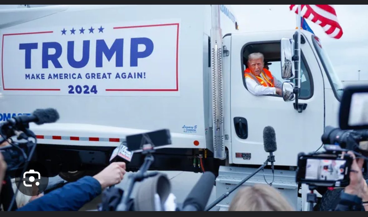 tweetlynow's tweet image. “Nothing comes to mind…”
#WeAreNotGarbage