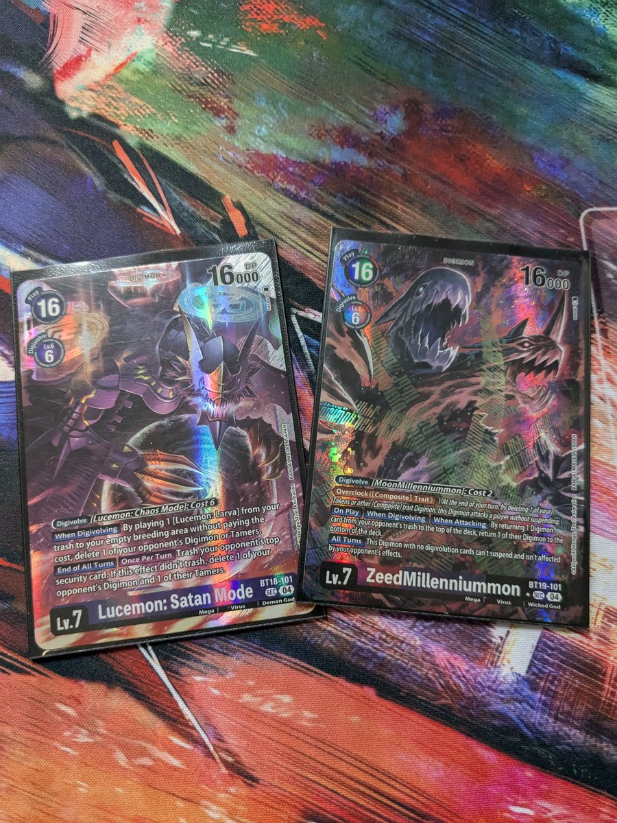 digitalmuenster's tweet photo. During prerelease I pulled SEC and Alt SEC right after that. My luck is back ✌️ #Digimon #Digimontcg https://t.co/KAuQzdRxEN