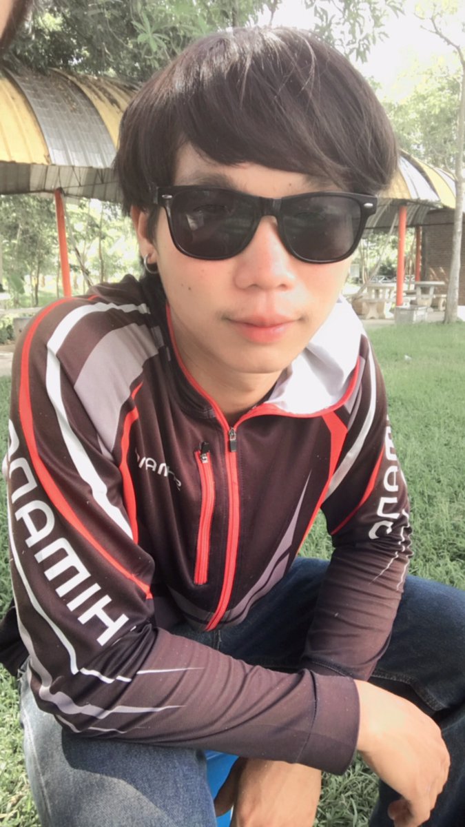 nick_nakarin's tweet photo. ผมก็มีความสุขอยู่แล้วในการตกปลา🎣🎣 https://t.co/JXycW0kdnv