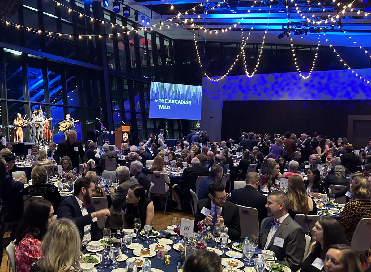 Belmont University’s annual Hope Summit got off to a spectacular start! The Night of Hope Gala at the Country Music Hall of Fame highlighted so many amazing people making a powerful impact in our community &amp; our world, including Vince Gill &amp; Amy Grant! #BelmontSOUL #LetHopeAbound