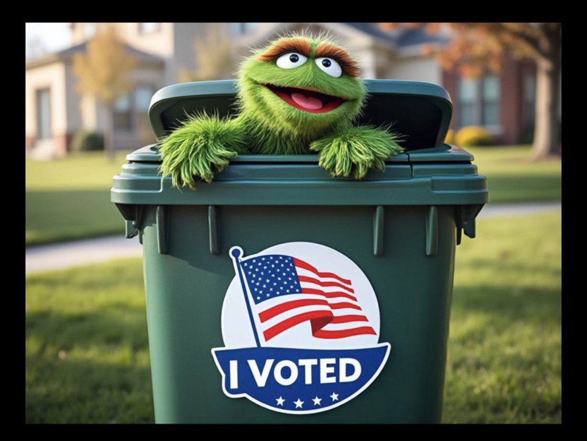 VicOlsenHolt's tweet image. #GarbageForTrump #IVotedForTrump