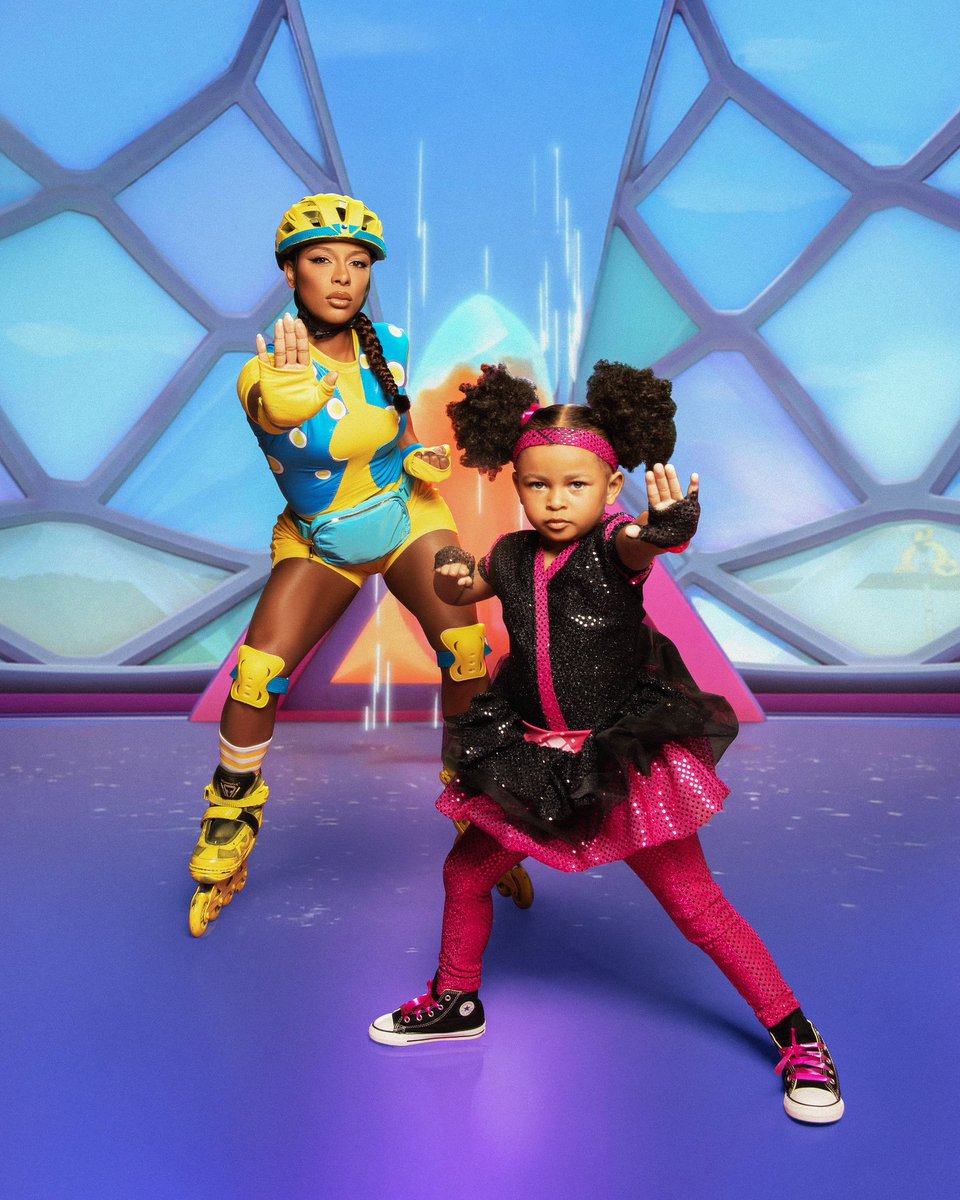 PopCrave's tweet photo. Victoria Monét and daughter Hazel as Motsie &amp; Kiya from ‘Kiya &amp; the Kimoja Heroes’ for Halloween. https://t.co/n16hEbMTbr