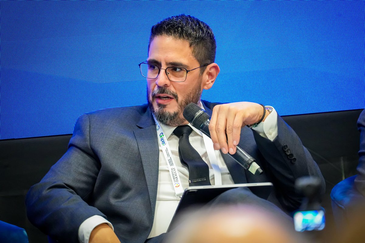 DGEHMSV's tweet photo. “Queremos replicar lo que hemos logrado con la geotermia, contar con expertos y establecer un centro de estudio, los comparo porque tienen el factor de planta similar”, Director General, @daalvarezc. https://t.co/v2aAbOfvC8