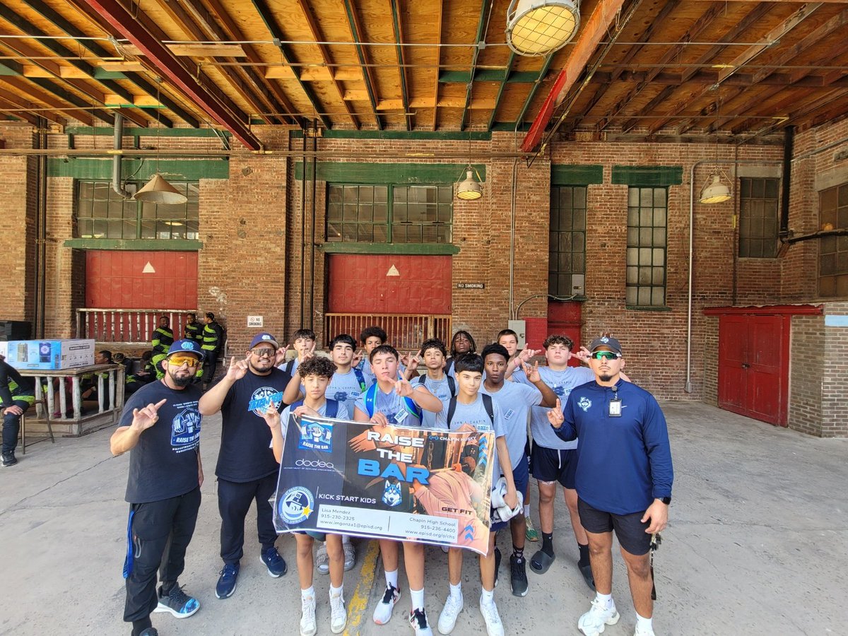 ElPasoISDDoDEAGrants (@elpasoisddodea) on Twitter photo A huge shoutout to our Chapin HS RTB students! Yesterday, they showcased their impactful DoDEA Raise the Bar program at EPISD's State of the District event! Their dedication truly stood out! <a href="/DsayavedraEPISD/">Diana Sayavedra</a> <a href="/ELPASO_ISD/">El Paso ISD</a> <a href="/KristyPitts_ABC/">Kristy Pitts</a> <a href="/ChapinHuskiesFB/">Chapin Husky Football</a> A huge shoutout to our Chapin HS RTB students! Yesterday, they showcased their impactful DoDEA Raise the Bar program at EPISD's State of the District event! Their dedication truly stood out! <a href="/DsayavedraEPISD/">Diana Sayavedra</a> <a href="/ELPASO_ISD/">El Paso ISD</a> <a href="/KristyPitts_ABC/">Kristy Pitts</a> <a href="/ChapinHuskiesFB/">Chapin Husky Football</a>