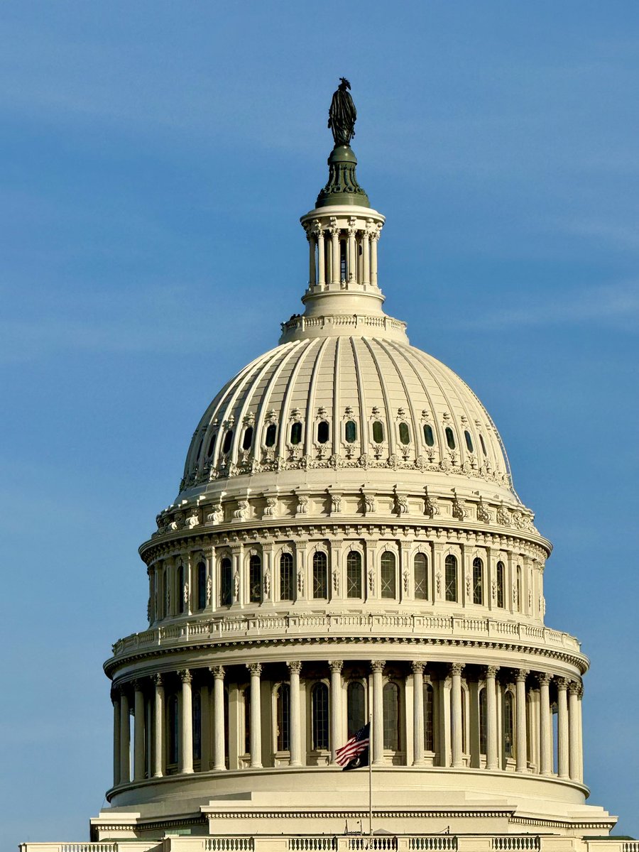 errongordon's tweet photo. Beautiful DC, 6 days until America decides 🇺🇸🗳️ https://t.co/1QGIGeERgS