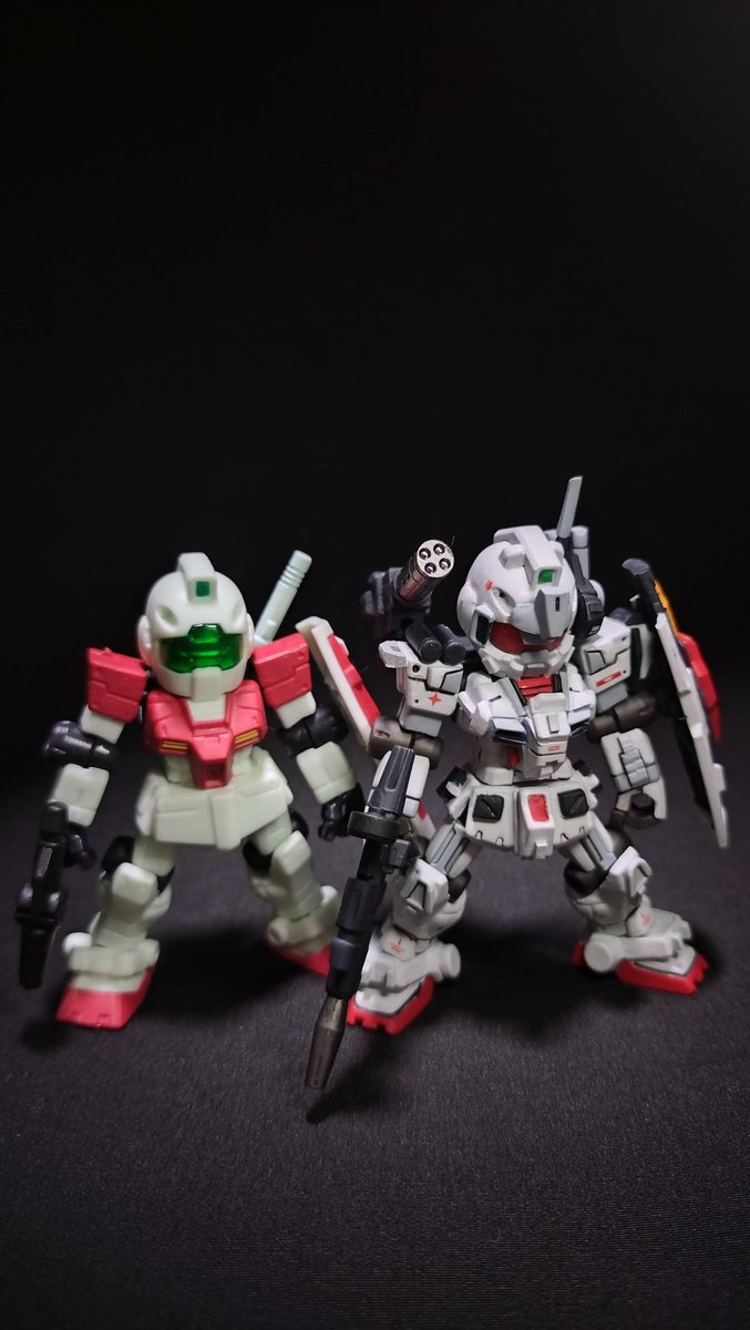 syusyu410's tweet photo. #モビルスーツアンサンブル

GM type EX完成(*´Д｀)

ジムスパルタンを作ってて途中でガンダムEX作りたくなってジムで作ったら面白いかなーっと思って作りました(ﾟ∀ﾟ)

肩の部分にジムスパルタンの名残りが残ってます(ﾉ∀`) https://t.co/x0kXl0NPyS