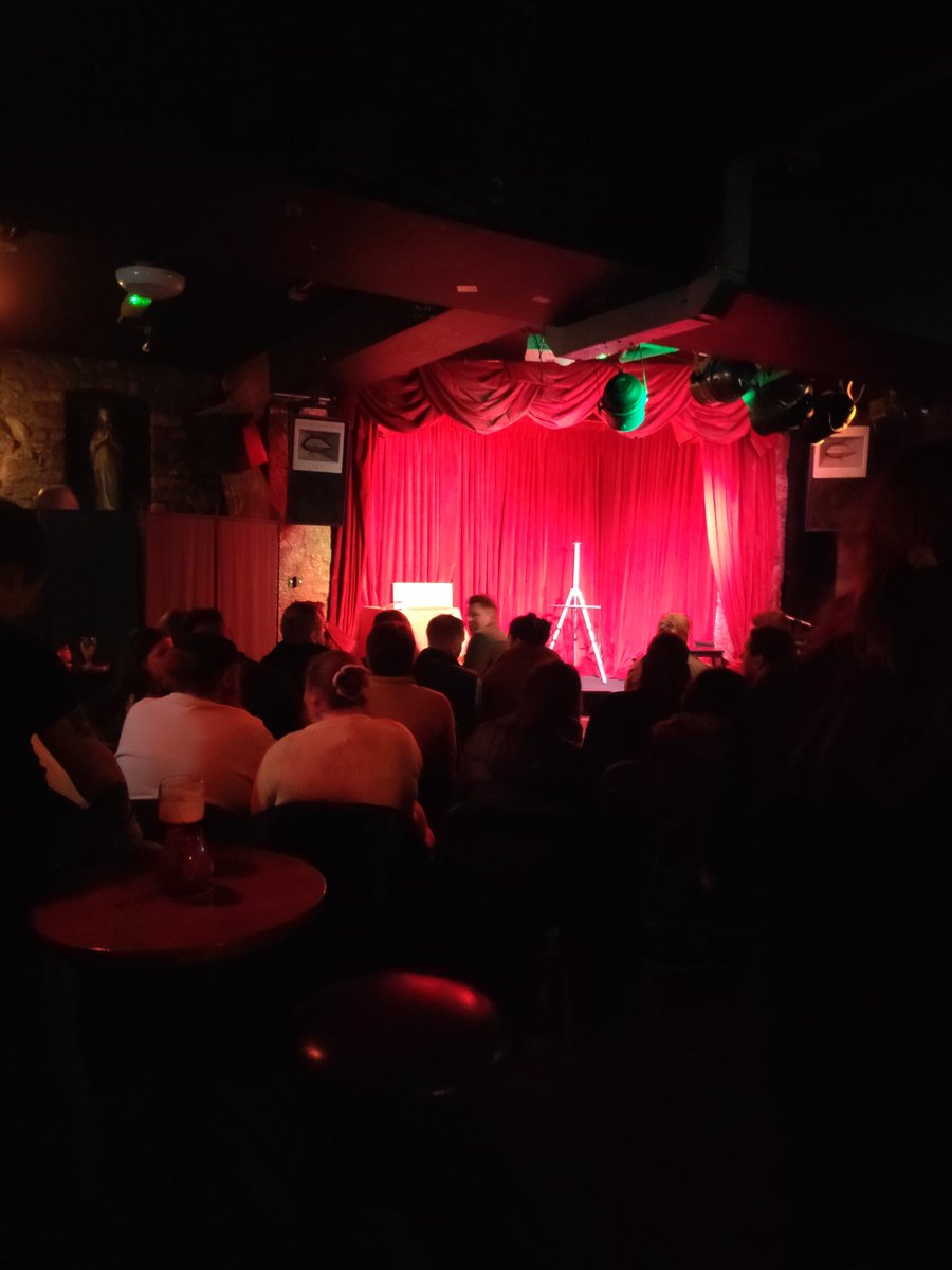 A stage? With frights?
Big if true!