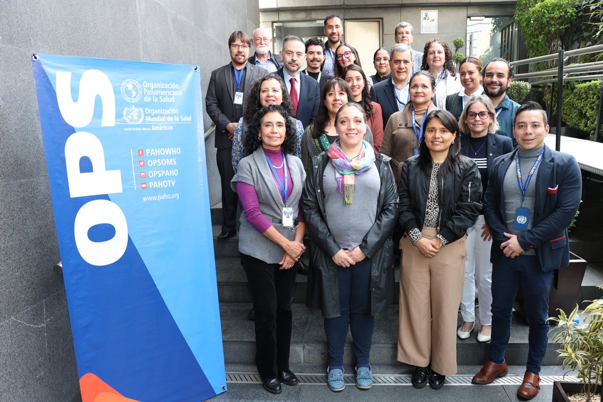 OPSOMSMexico's tweet image. ✨ Con el objetivo de seguir impulsando la colaboración interinstitucional en el país 🇲🇽, nos reunimos con el director general de Relaciones Internacionales #DGRI de la @SSalud_mx, Gabriel Terrés Cruz y con los respectivos equipos técnicos.