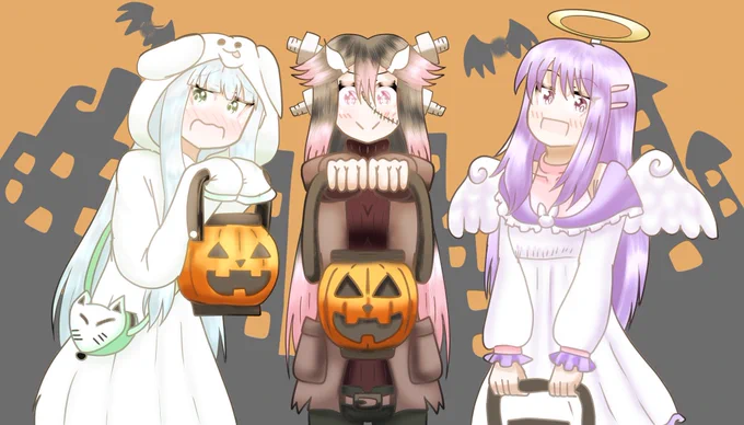 はールさめのハロウィン!
次女組での仮装大会!お菓子くれなきゃ……!
るーさん(@rascala39 )の所のふゆちゃん、お父さんことこあろっくさんのフィールちゃん
(@corelock_key )をお借りしましたー! 