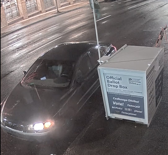 Multnomah Co. Sheriff’s Office (@multcoso) on Twitter photo UPDATE from <a href="/PortlandPolice/">Portland Police</a>: Tips Sought in Ballot Box Fires, $2,500 Reward Available
PPB is providing a description of the suspect and an updated description of the suspect vehicle.
Suspect: Caucasian male, 30-40 years of age, very short hair or balding, thin to medium build, UPDATE from <a href="/PortlandPolice/">Portland Police</a>: Tips Sought in Ballot Box Fires, $2,500 Reward Available
PPB is providing a description of the suspect and an updated description of the suspect vehicle.
Suspect: Caucasian male, 30-40 years of age, very short hair or balding, thin to medium build,