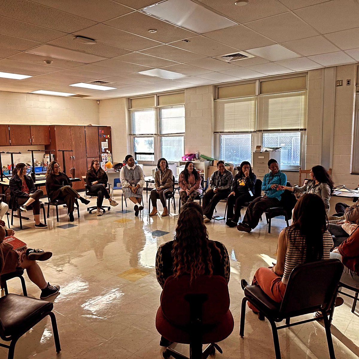 Genesi Miles tweet media