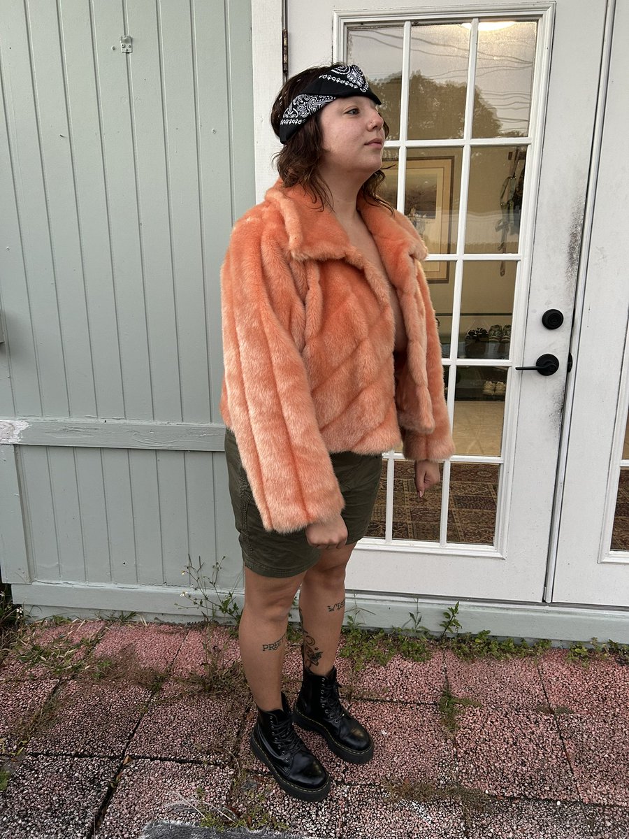 byedyebye's tweet image. I hate gay Halloween what do you mean you’re the kid in the orange from the BTW tour picked to dance on stage w Gaga