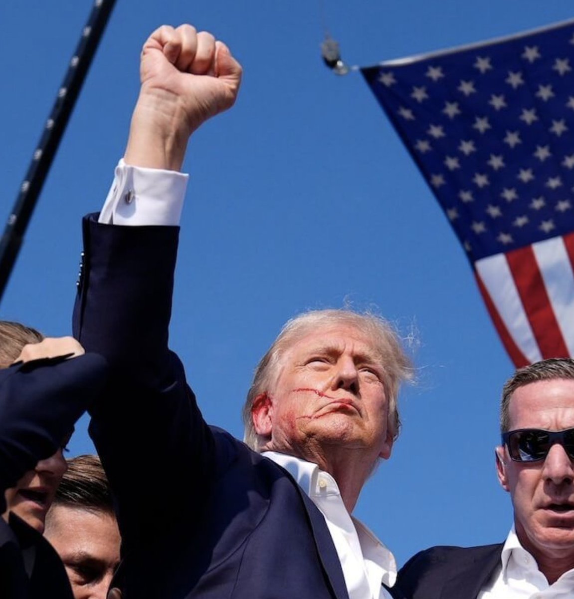 libsoftiktok's tweet image. This man is unstoppable.