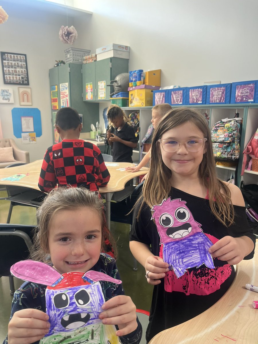 JRESClemons's tweet photo. We had so much fun making Class Dojo monsters with our buddy class today! @JresRockets https://t.co/jcdAe2mmv2