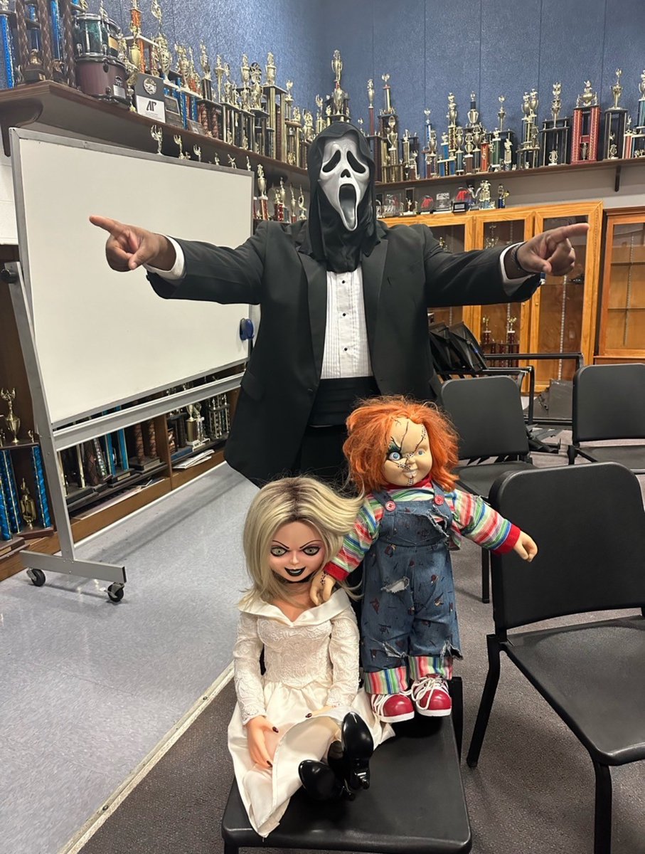 LaVergneHSBand's tweet photo. What an incredible Haunted Fall Concert. The Wolverine Band prepared a Fall Concert in the mist of a competitive marching band season.Thank you all for supporting the Wolverine Band and we will have many concerts throughout the school year.  @LHSintheNews https://t.co/3L54TftIyH