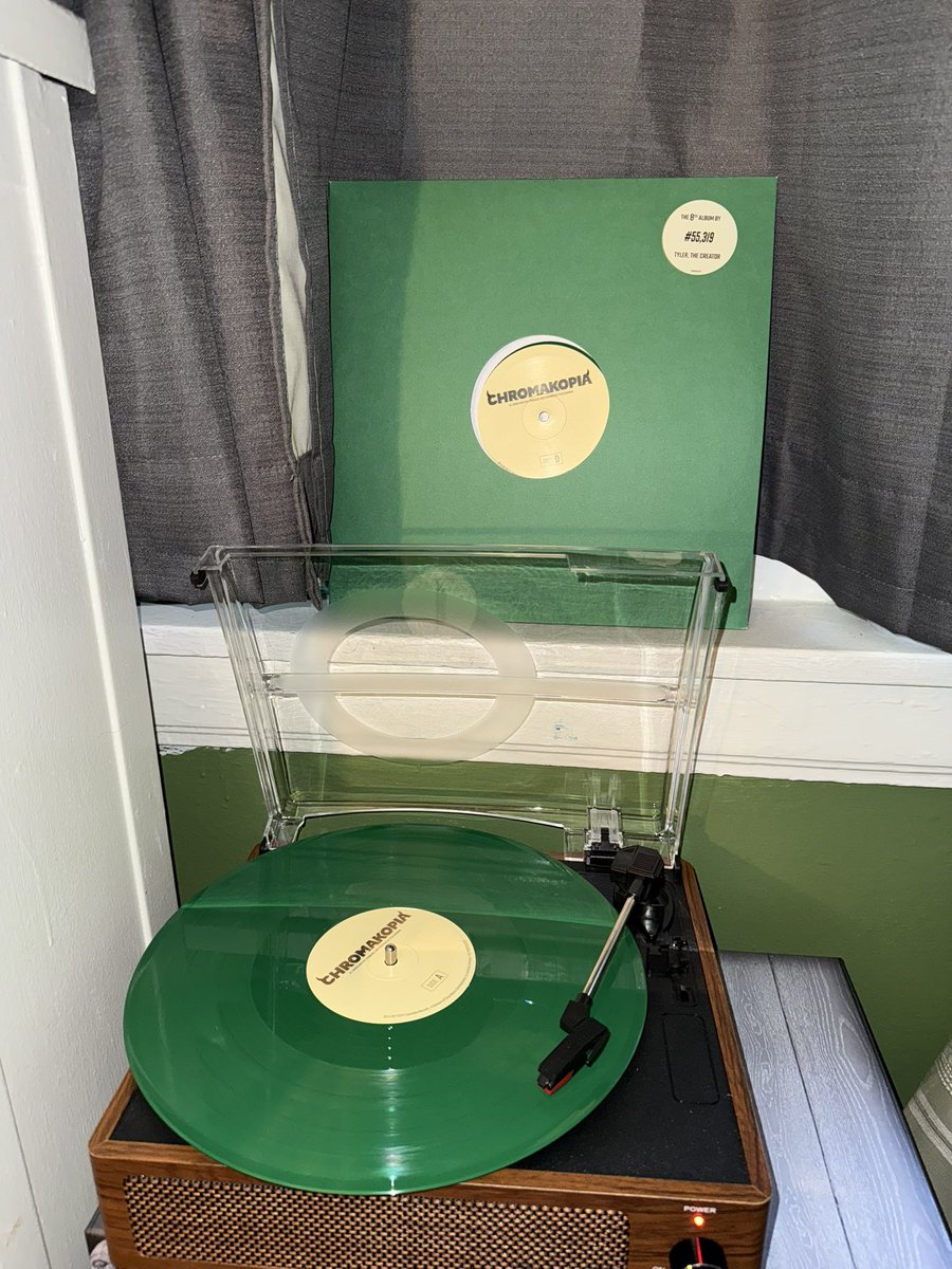RaschkeAlex's tweet photo. Amazing album @tylerthecreator https://t.co/IzdmTshJqe