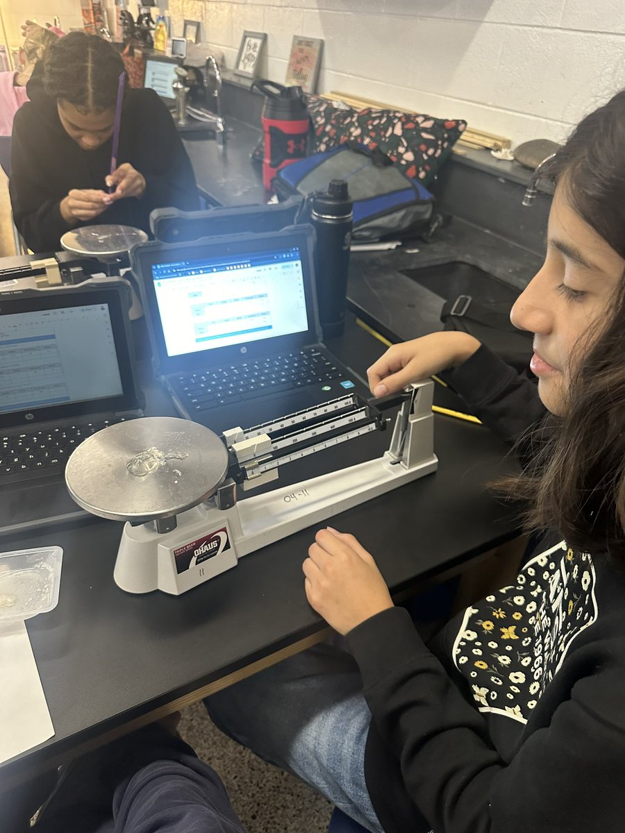 โ๐ ๐ค๐๐๐๐ฃ๐ช ๐๐๐ค๐ค๐๐๐๐๐ฃ ๐ฆ
tweet media