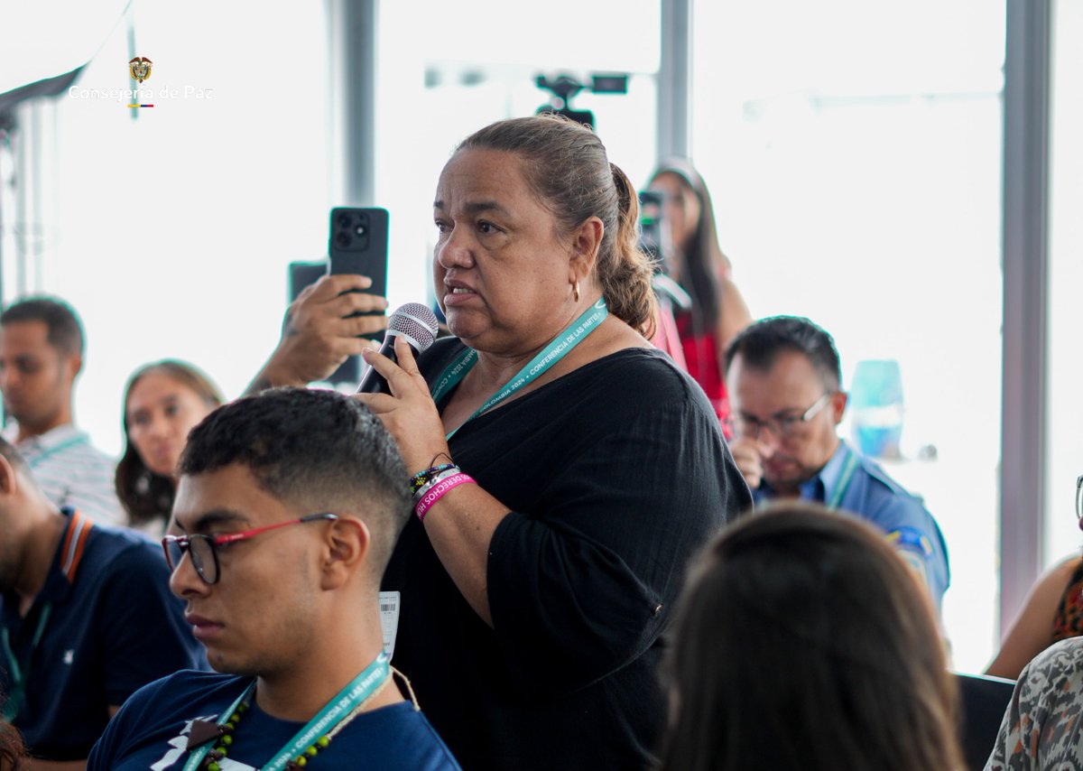 ComisionadoPaz's tweet image. 🧵 Además destacó la labor que mujeres como Jani Silva, de la Asociación de Desarrollo Integral Sostenible Perla Amazónica en #Putumayo, hacen en pro de la conservación de los ecosistemas. 💚