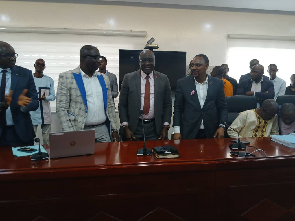 Gando444's tweet image. Apres 2 ans 10 mois et 10 jours à la tête de la Direction Nationale  du contrôle financier, je m’apprête à affronter un nouveau challenge au poste de Directeur Général du Centre de formation en finances publiques.