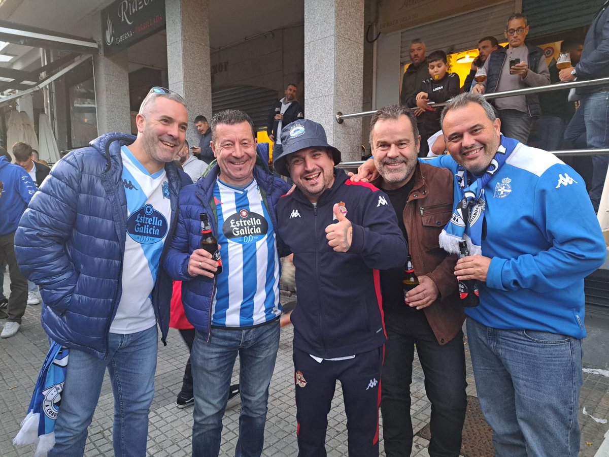 penarompeolas's tweet photo. Obsequio para los socios  la Peña temporada 24/25.
#forzadepor https://t.co/2gD2RdTilH